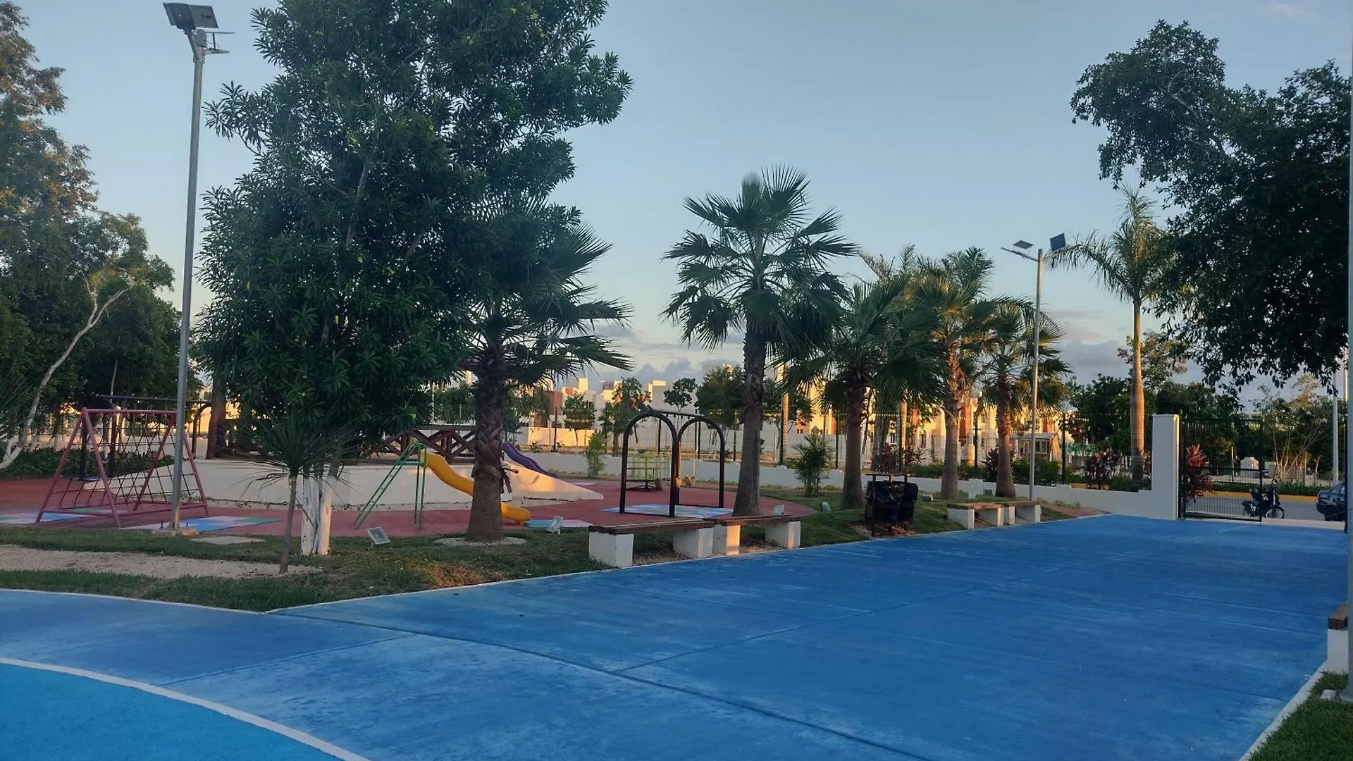 Apartamento Breezy & Cancunian Villa