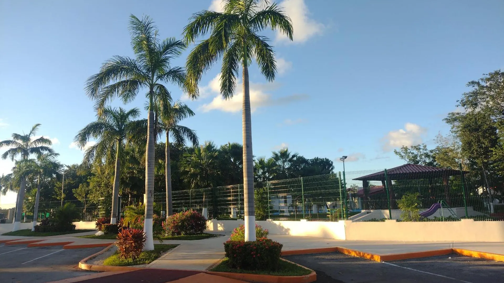 Breezy & Cancunian Villa Apartment Cancun